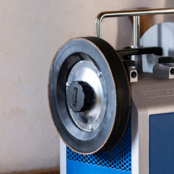 la-220 used on t-8 800x800